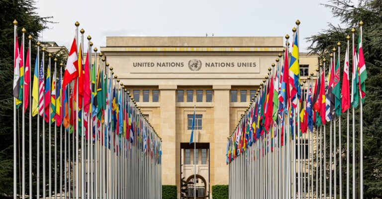 Standard Aperti: Salvare l’AI dal Paradosso dell’Innovazione