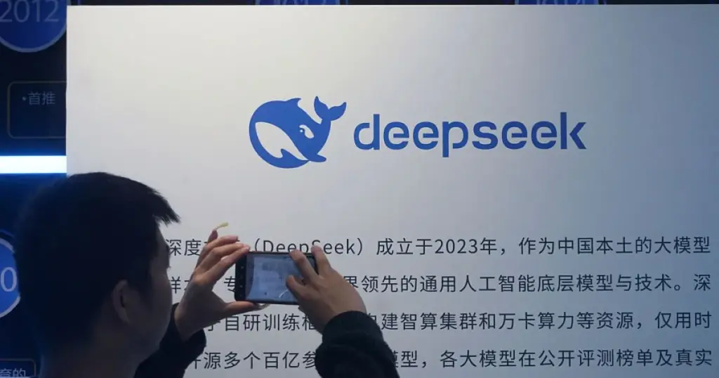 deepseek v4 huawei chips ai